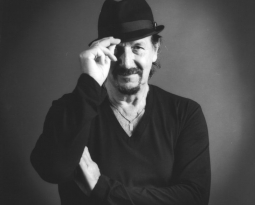 Prosegue “alla grande”, a Brisighella, il Festival “I suoni e le Parole… con Andrea Mingardi